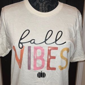 Like New—“fall VIBES” Women’s T-Shirt—Medium